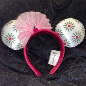 Disney Haunted Mansion Tightrope Girl Minnie Ears